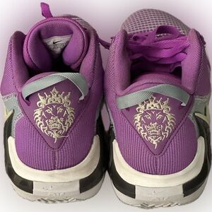 Nike Lebron Witness 7 Mens Basketball Shoes Fuchsia/White Men Size 9.5 Sneakers